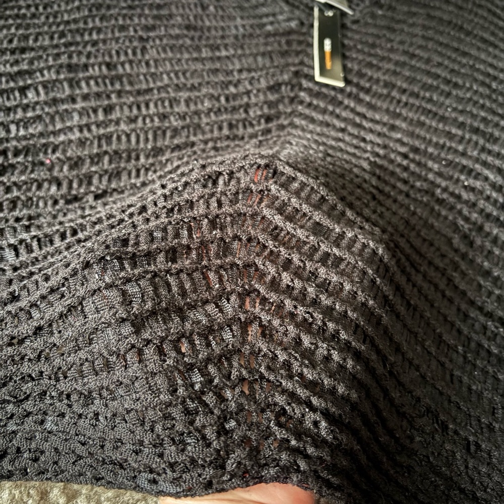 BCBGMaxAzria DEADSTOCK Knit Top - Picture 2 of 4